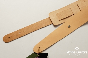 Plain Leather - Natural & Oval Studs