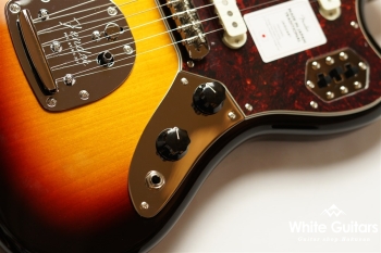 Made in Japan Traditional 60s Jaguar - 3-Color Sunburst