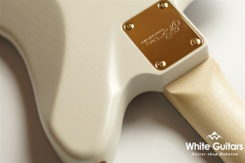 MJM-Fuyuzakura-’21WSE/E (PK/WH-B-MAT) 【Deviser One Day Guitar Show 2021】