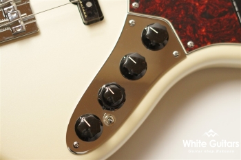 Player Plus Jazz Bass - Olympic Pearl