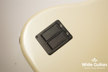 Player Plus Jazz Bass - Olympic Pearl