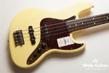 Made in Japan Junior Collection Jazz Bass - Satin Vintage White