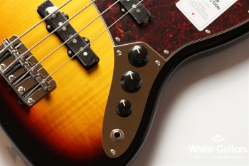 Made in Japan Junior Collection Jazz Bass - 3-Color Sunburst