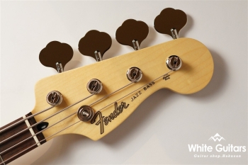 Made in Japan Junior Collection Jazz Bass - 3-Color Sunburst