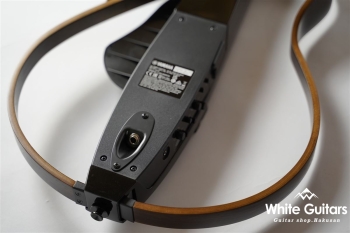 SLG200S - Translucent Black