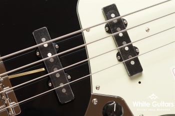 Made in Japan Traditional 60s Jazz Bass - Black