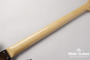 Made in Japan Traditional 60s Jazz Bass - Black