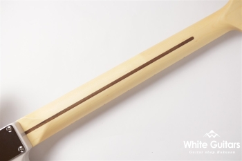 Made in Japan Hybrid II Stratocaster- US Blonde