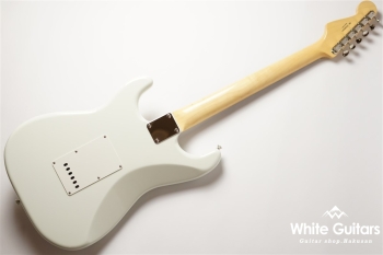Made in Japan Traditional 60s Stratocaster - Olympic White