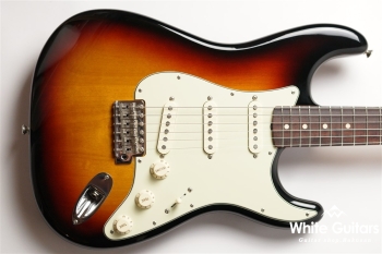 Classic Series ’60s Stratocaster 3 - Color Sunburst