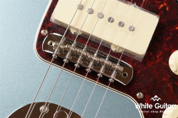 Vintera ’60s Jazzmaster - Ice Blue Metallic