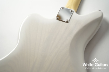 Made in Japan Heritage 60s Jazzmaster - White Blonde