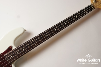Made in Japan Traditional 60s Jazz Bass -  Olympic White