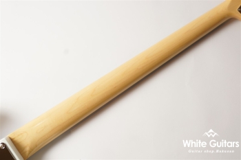 Made in Japan Traditional 60s Jazz Bass -  Olympic White