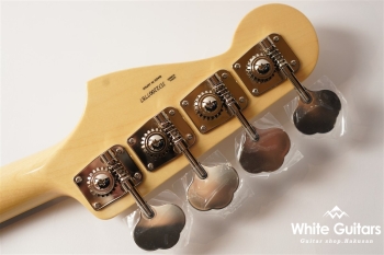 Made in Japan Traditional 60s Jazz Bass -  Olympic White