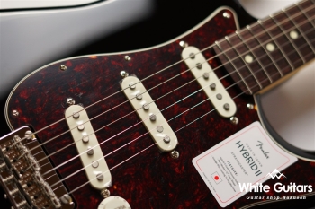 Made in Japan Hybrid II Stratocaster - Black