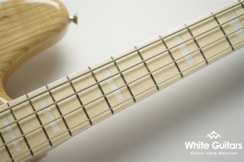 Made in Japan Traditional 70s Jazz Bass