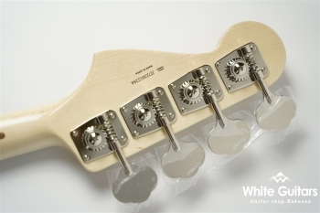 Made in Japan Traditional 70s Jazz Bass