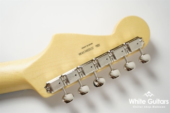 Made in Japan Hybrid II Stratocaster -  Vintage Natural