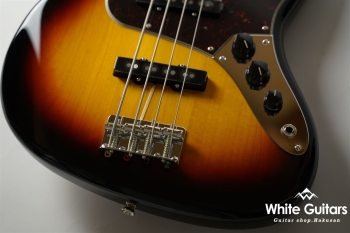 Made in Japan Traditional 60s Jazz Bass - 3-Color Sunburst