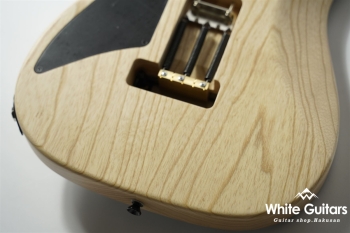 S-724LT Ash/R - Cloud Black