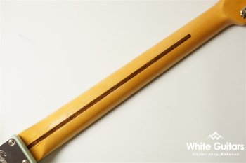 Classic Vibe ’70s Jaguar - Surf Green