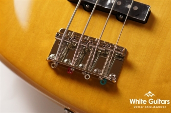 Classic Vibe ’70s Jazz Bass - Natural