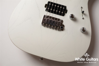 S-622 Ash/R Chamonix White