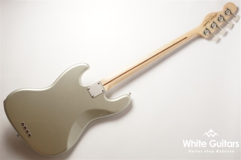 BETA J4- Inca Silver