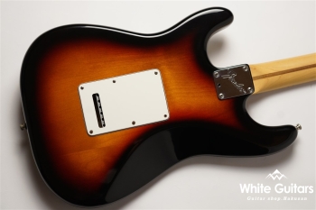 American Standard Stratocaster - 3-Color Sunburst