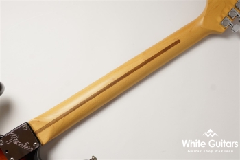 American Standard Stratocaster - 3-Color Sunburst