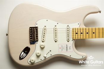 Made in Japan Hybrid II Stratocaster- US Blonde