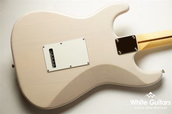 Made in Japan Hybrid II Stratocaster- US Blonde