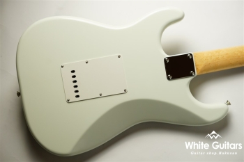 Made in Japan Traditional 60s Stratocaster - Olympic White