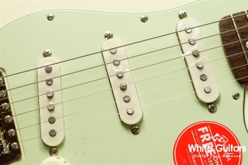 Classic Vibe ’60s Stratocaster - Olympic White