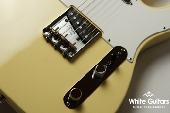 American Performer Telecaster - Vintage White