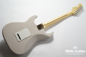 Made in Japan Hybrid II Stratocaster- US Blonde