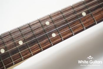 Made in Japan Hybrid II Telecaster - Arctic White