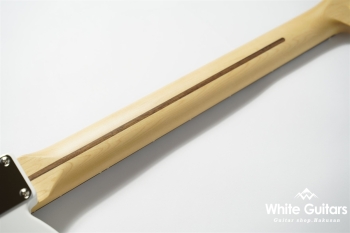 Made in Japan Hybrid II Telecaster - Arctic White