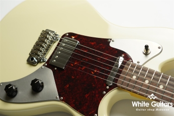 Rainmaker RMG R ALD/NM/TH - Vintage White