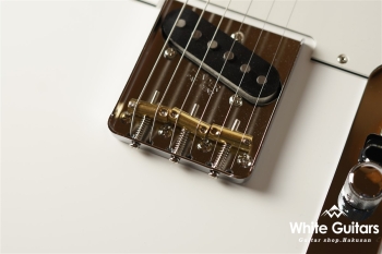 Made in Japan Hybrid II Telecaster - Arctic White