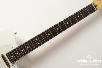 Made in Japan Hybrid II Telecaster - Arctic White