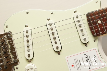 Made in Japan Hybrid II Stratocaster- US Blonde