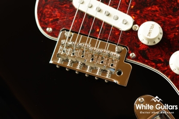 Made in Japan Hybrid II Stratocaster - Black