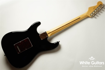Made in Japan Hybrid II Stratocaster - Black
