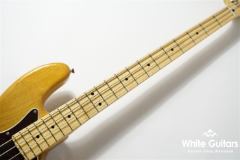 Made in Japan Hybrid II Jazz Bass - Vintage Natural