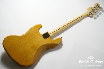 Made in Japan Hybrid II Jazz Bass - Vintage Natural