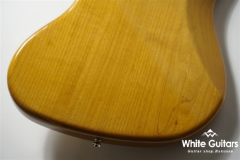 Made in Japan Hybrid II Jazz Bass - Vintage Natural