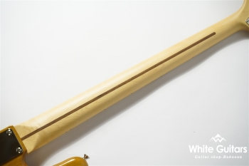 Made in Japan Hybrid II Jazz Bass - Vintage Natural