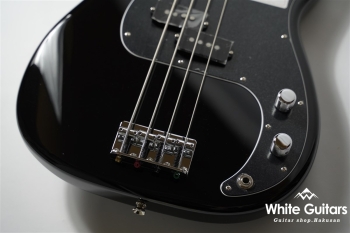 Made in Japan Hybrid II P Bass - Black